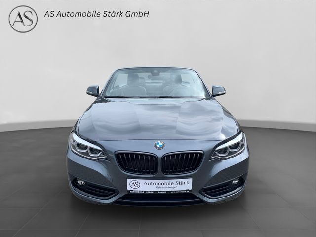 Fahrzeugabbildung BMW 220d Cabrio Sport Line+Adaptive LED+Navi+Leder