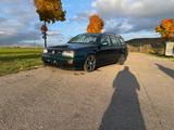 Volkswagen Golf 3 Variant | Ex Jägermeister - Volkswagen Golf aus 1997 mit Benzin-Antrieb: Kombi