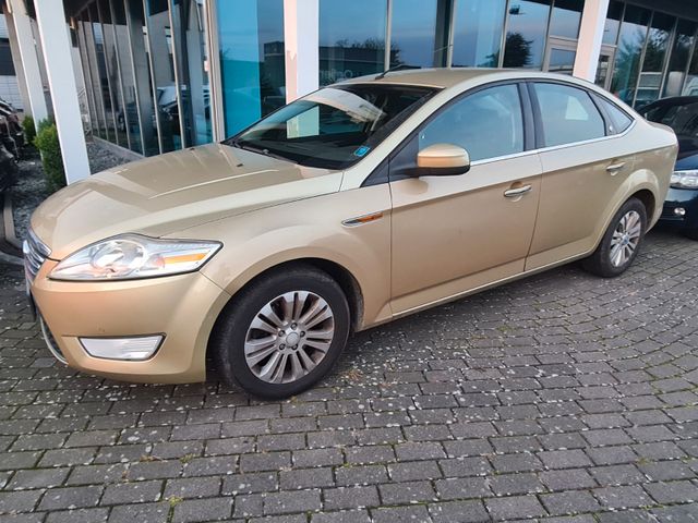 Ford Mondeo Lim. Ghia Automatik