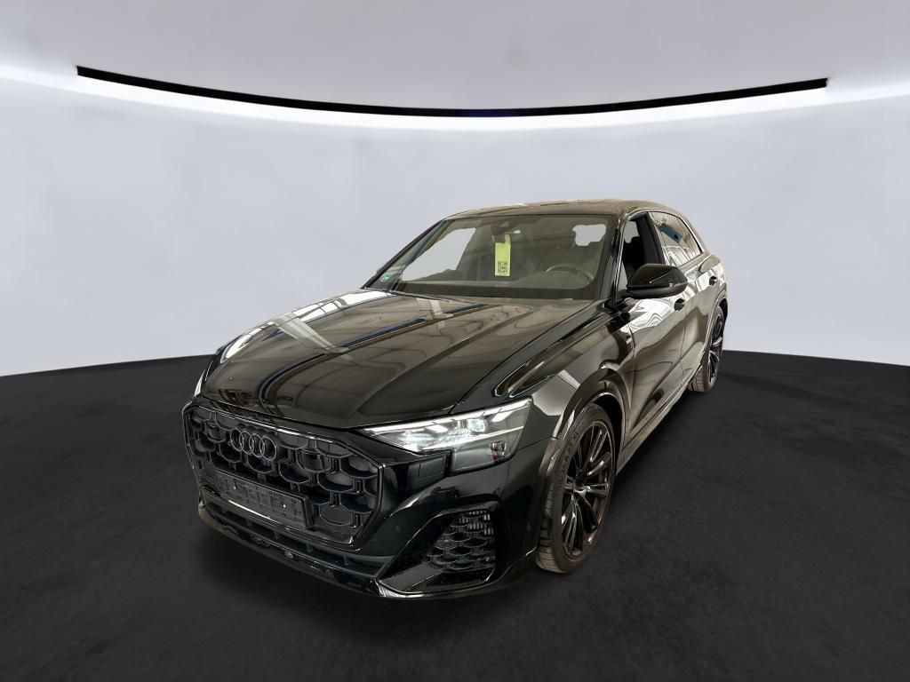 Image of Audi Q8
