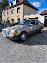 Mercedes-Benz Mercedes Benz 230 E W124 Oldtimer - Mercedes-Benz 230: W124 230e