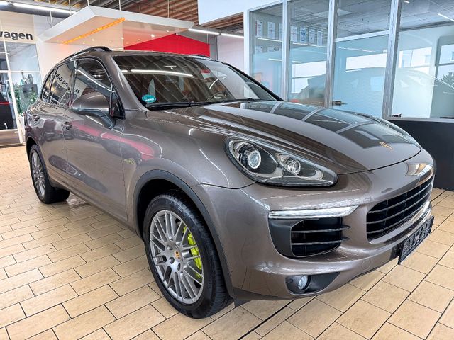 Porsche CAYENNE S E-Hybrid *NAVI+BI-XEN+PASM+PANO+BOSE*