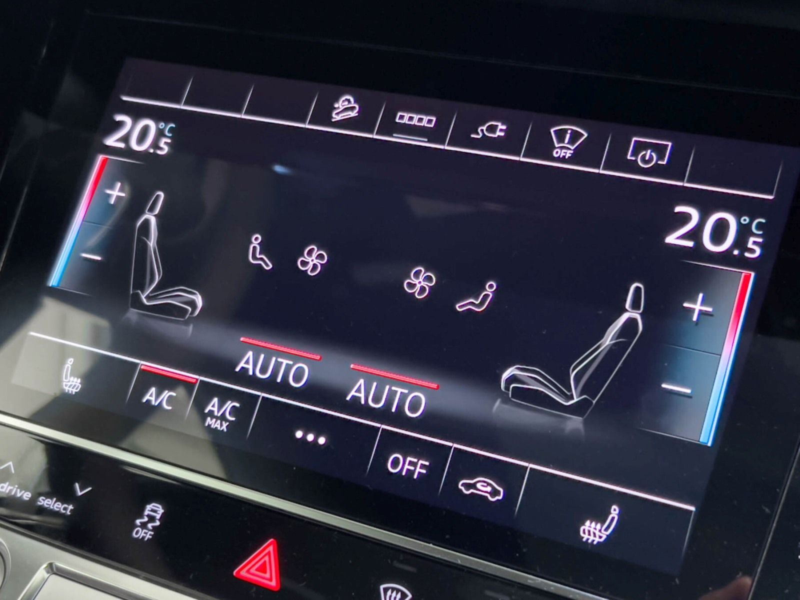 Audi Q8 Sportback 55 e-tron Quattro S-Line+Navi+Matri foto 12