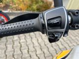 Moto Guzzi V85TT - MOTO GUZZI T