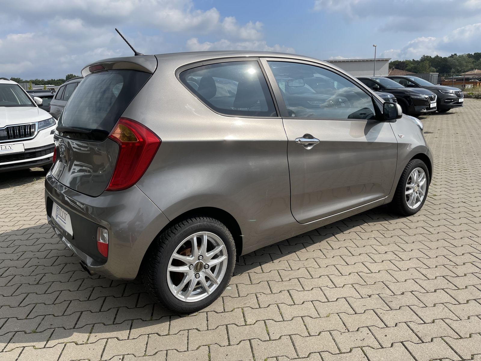 Fahrzeugabbildung Kia Picanto Edition 7*Klima*ELFH*PDC*