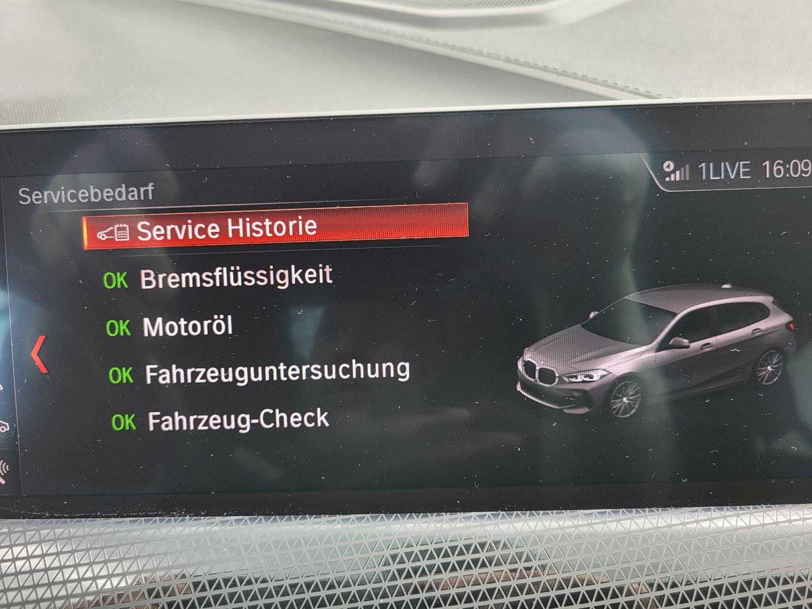 BMW 120d xDrive Sport Line > AT-Motor mit 12.548Km  