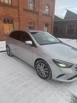 Mercedes-Benz B 220 d 4MATIC DCT - - Mercedes-Benz B 220 von privat