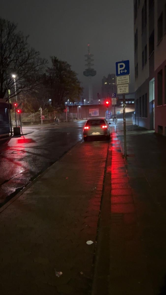 Volkswagen Golf 2014 — вигляд ззаду