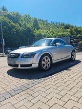 Audi TT Coupe 1.8T 132 kW - - Audi TT mit LPG-Antrieb