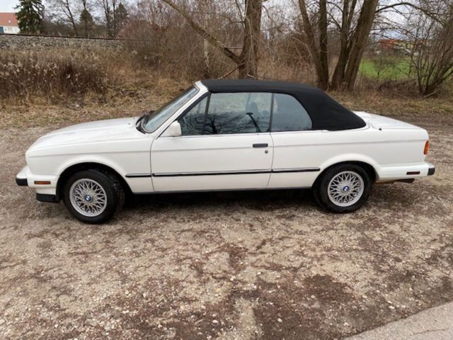 BMW E30 325i Cabrio H-Zulassung