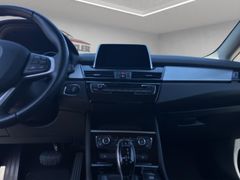 BMW 218 Active Tourer BMW Advantage Keyles Go, Klima
