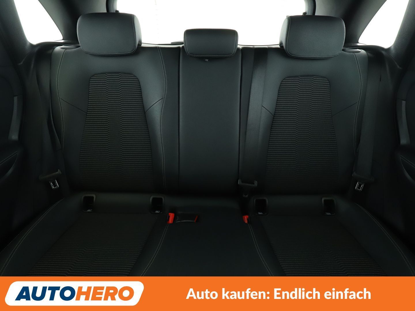 Mercedes-Benz B 180 Progressive Aut. NAVI VC TEMPO PDC foto 16