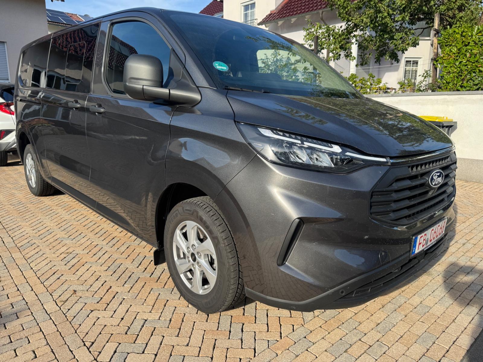 Ford Transit Custom Kombi 320 125 KW Automat.8Sitzer