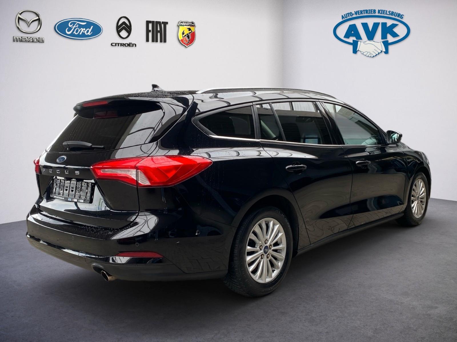 Ford Focus Turnier Titanium AHK 1800KG