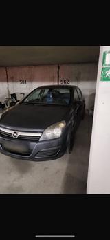 Opel Astra Diesel 101 PS - Opel Astra aus 2006 mit Diesel-Antrieb: Limousine