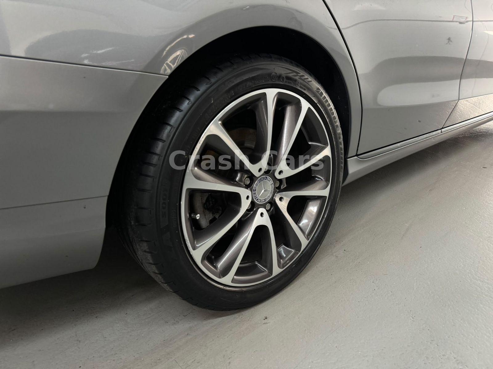 Mercedes-Benz C220 2015 — photo 26
