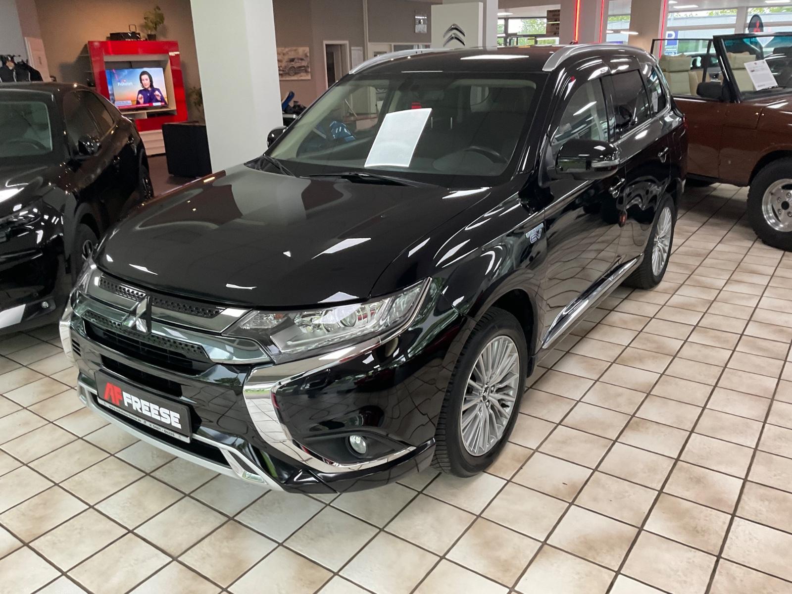 Mitsubishi Outlander PHEV Basis Spirit 4WD