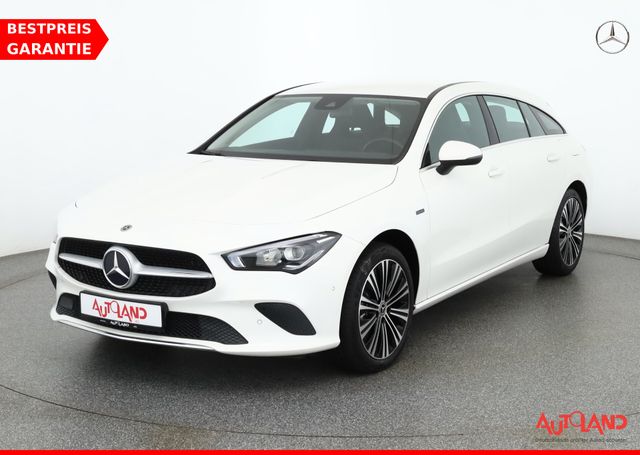 MERCEDES-BENZ CLA 250 e Progressive LED Navi AHK Kamera Leder