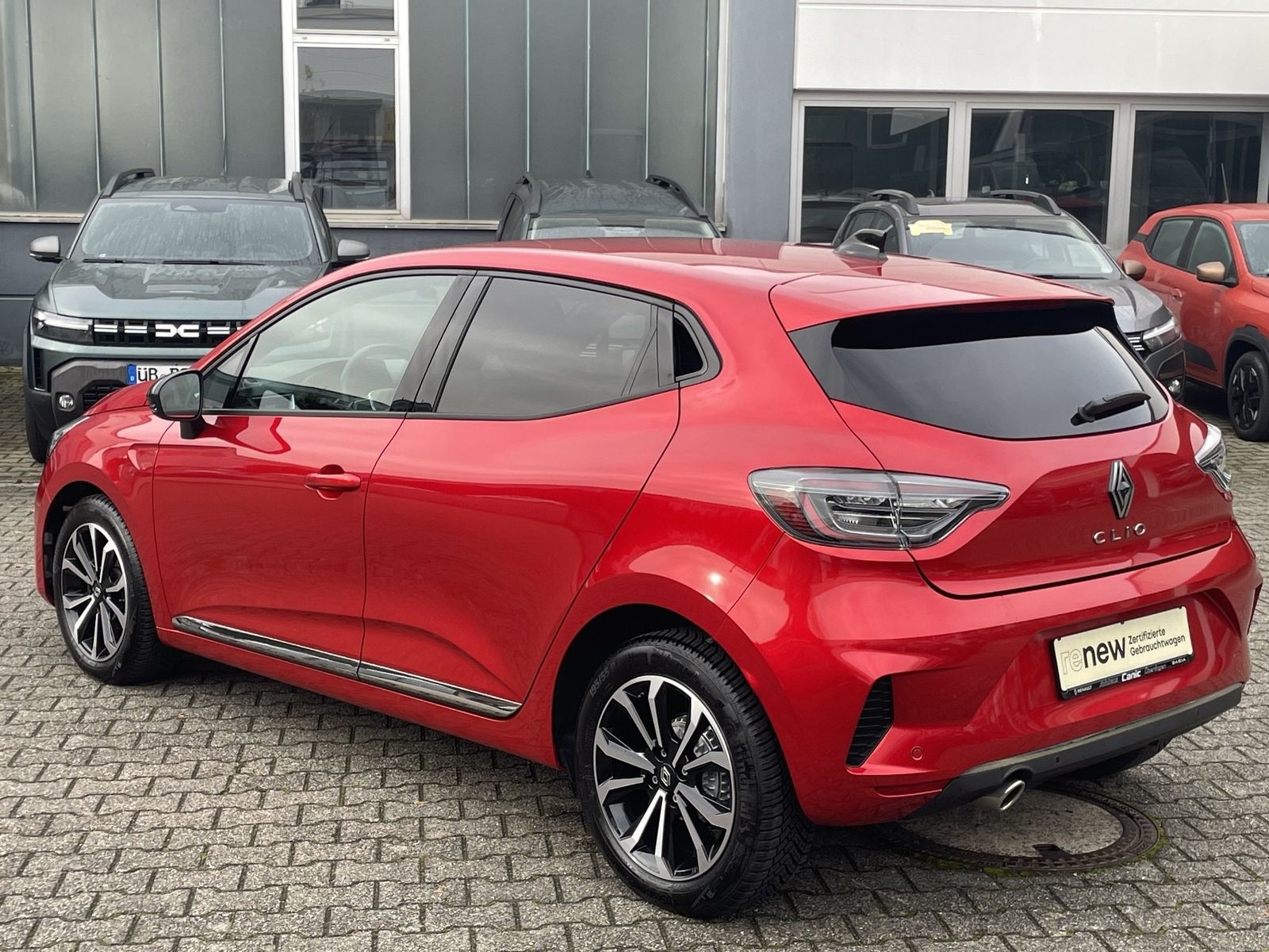 Fahrzeugabbildung Renault Clio Techno TCe 90