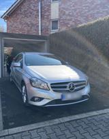 Mercedes-Benz 200 - Mercedes-Benz 200: Kleinwagen