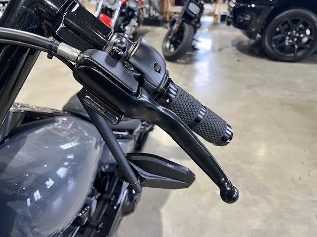 Fahrzeugabbildung Harley-Davidson FLFBS Fat Boy 114 Custom Umbau