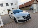 Skoda Superb Sportline iV PANO*STDHZ*AC*LANE*SIDE*DCC - Skoda Superb: Plug-In Hybrid, Kombi, Automatik