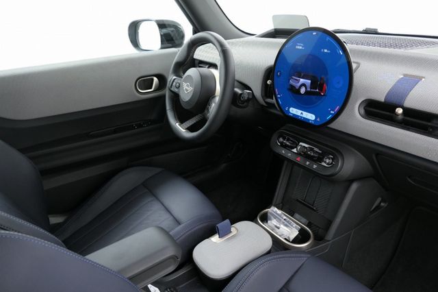 MINI COOPER Mini 3-trg. Favoured Trim HeadUp Leder