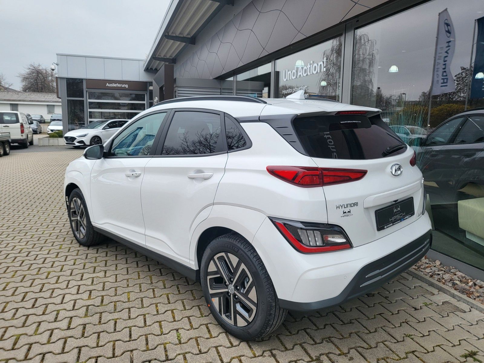 Fahrzeugabbildung Hyundai KONA Elektro 136PS ADVANTAGE NAVI LED ASSISTENZ