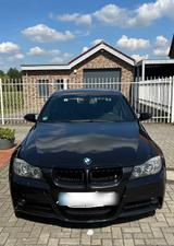 BMW e90 325i mit M-Paket - BMW 325