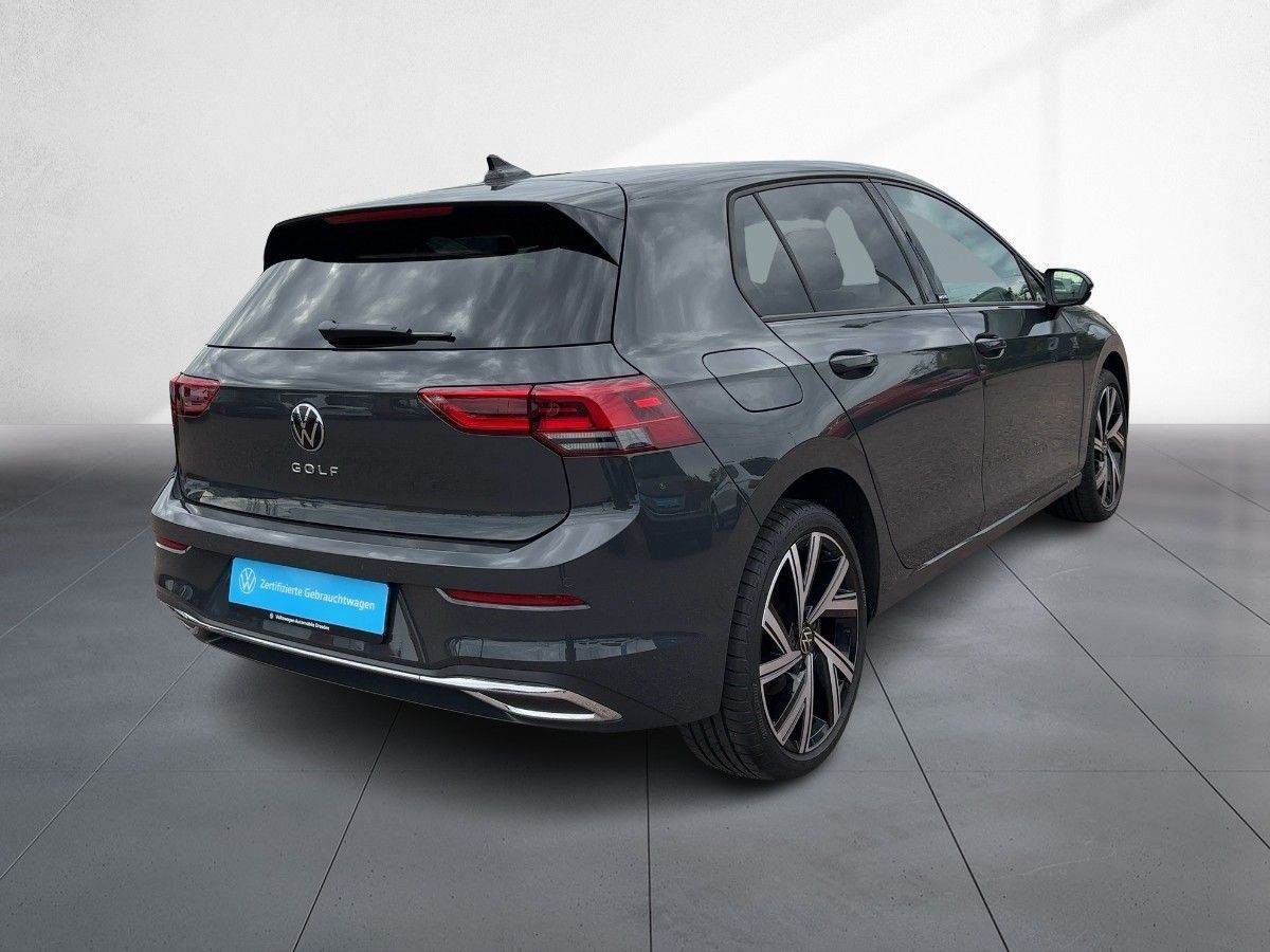 Volkswagen Golf - Bild 4