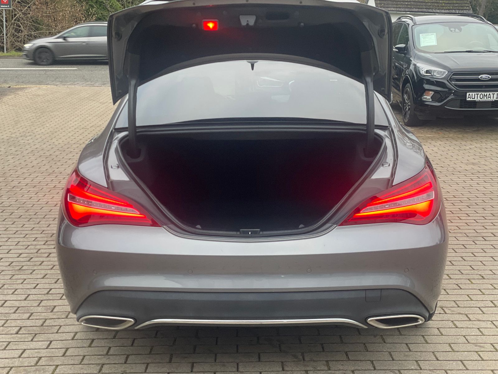 MERCEDES-BENZ CLA 200, 2019, Benzin, 156 PS