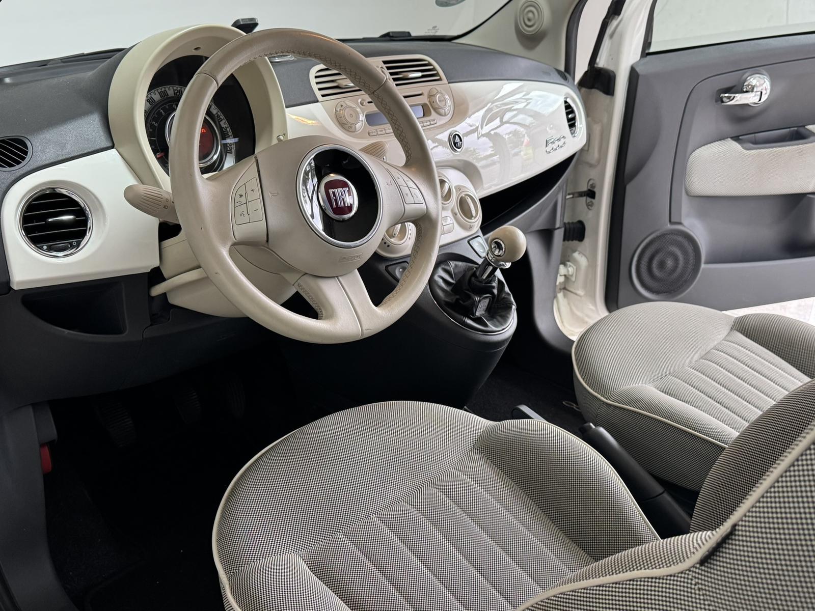 Fiat 500 Lounge
