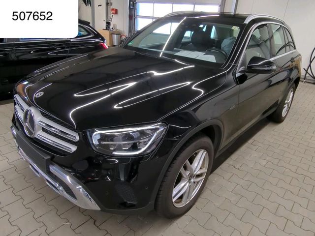 Mercedes-Benz GLC 300 e 4M LED 19" VirtCockp KamLeder Nav+DAB