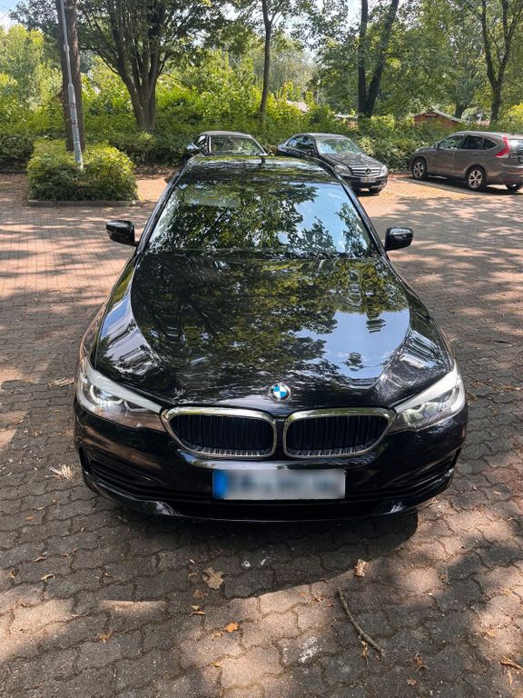 Image of BMW 530