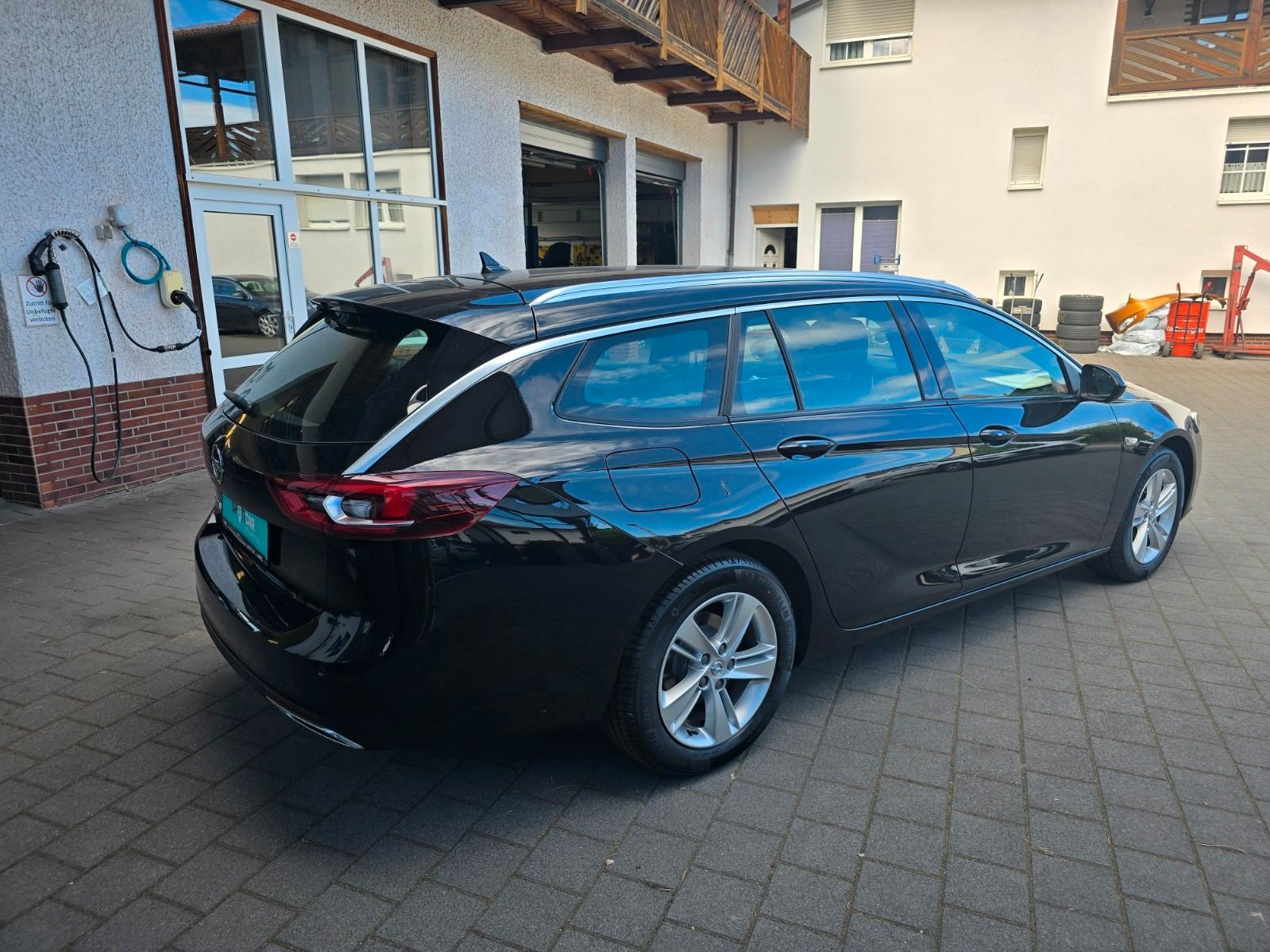 Opel Insignia B Sports Tourer Elegance