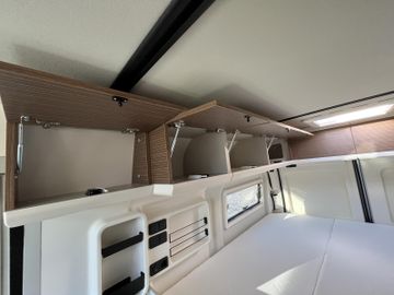 Westfalia Columbus 600 E 180 PS 8G  Skyview ACC Solar 