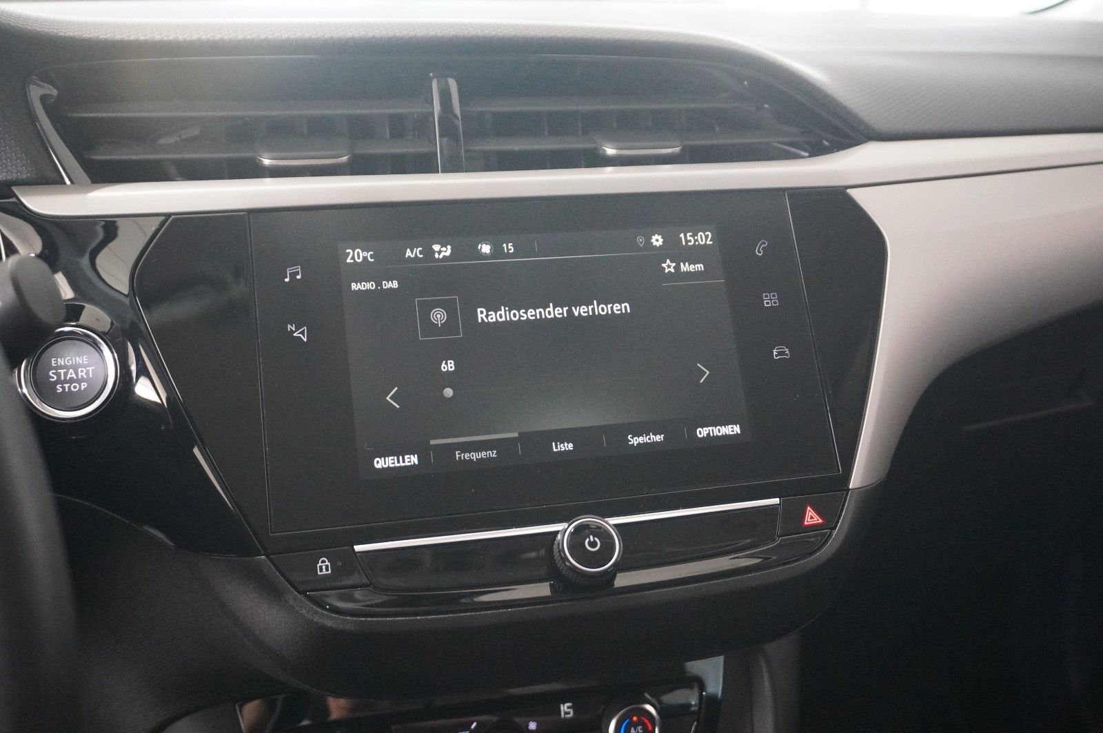 Fahrzeugabbildung Opel Corsa-e F EDITION 7KW NAVI/VIRT/DAB/TEMP/WÄRMEP