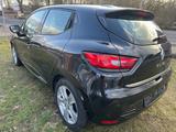 Renault Clio IV Paris - Renault Clio Paris mit Benzin-Antrieb