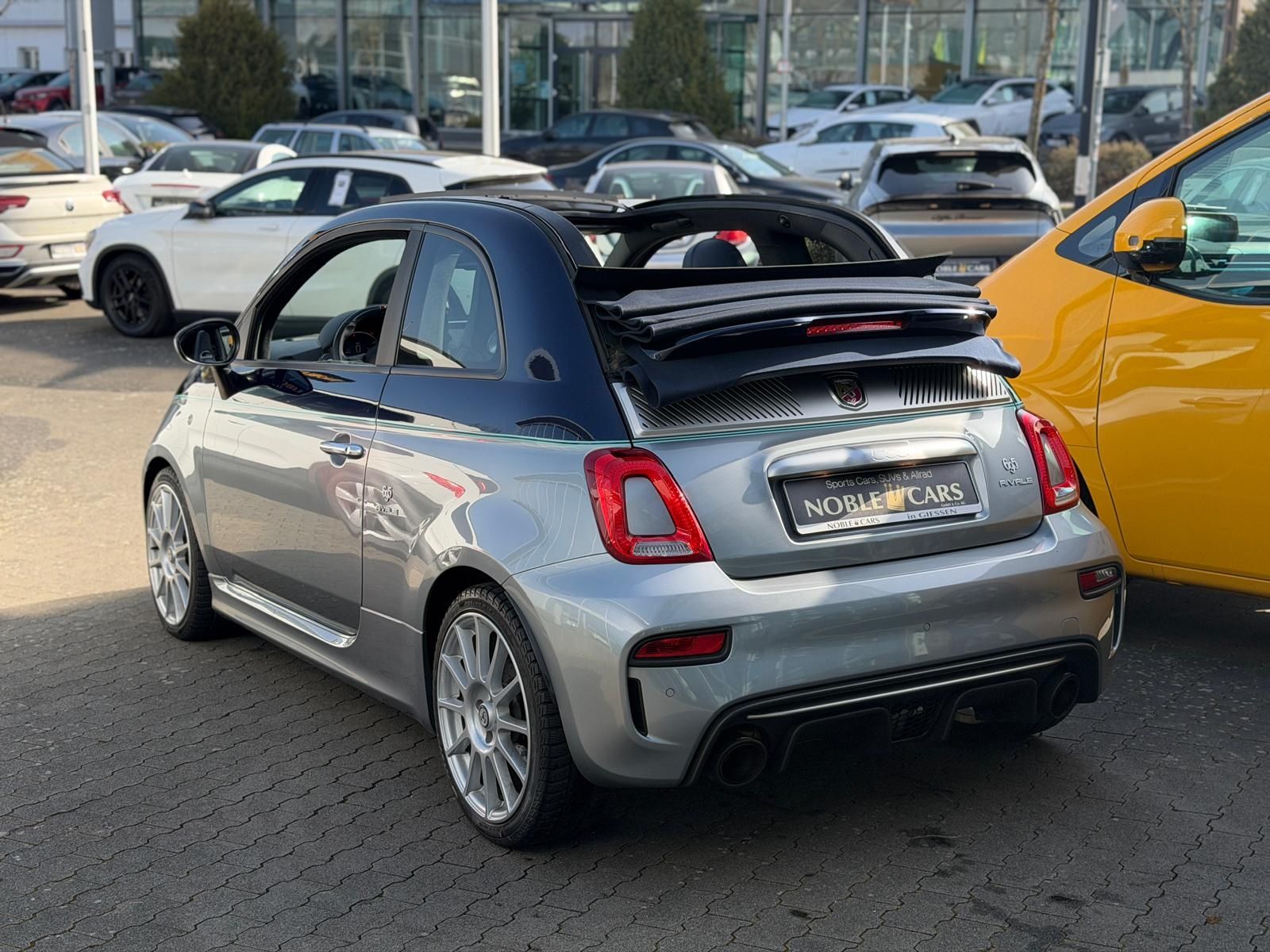 Fahrzeugabbildung Abarth 695C Rivale Navi KLIMA Mahagoni Optik ALU