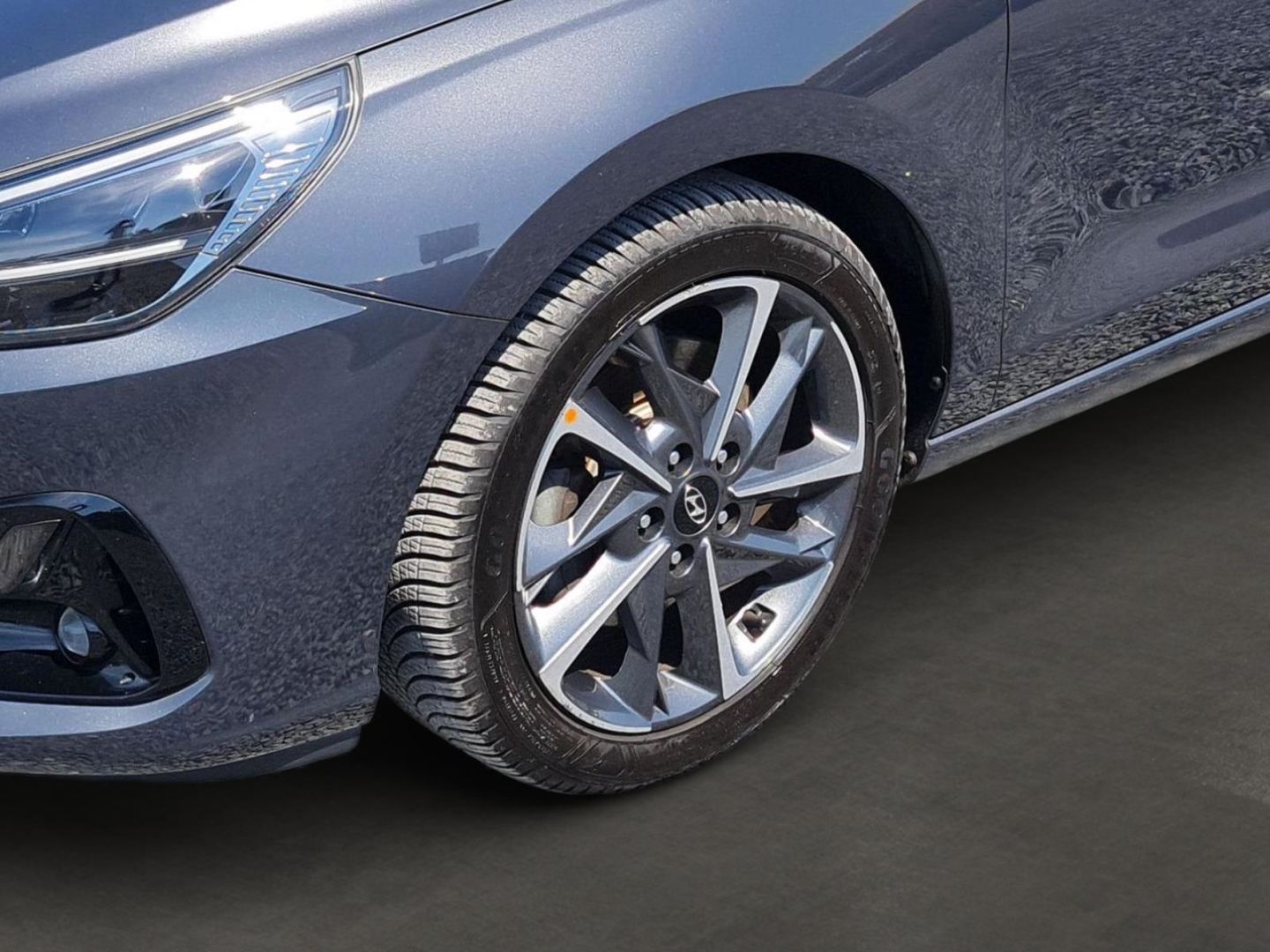 Fahrzeugabbildung Hyundai i30 FL Edition 30 PLUS Sitzheizung PDC Klima