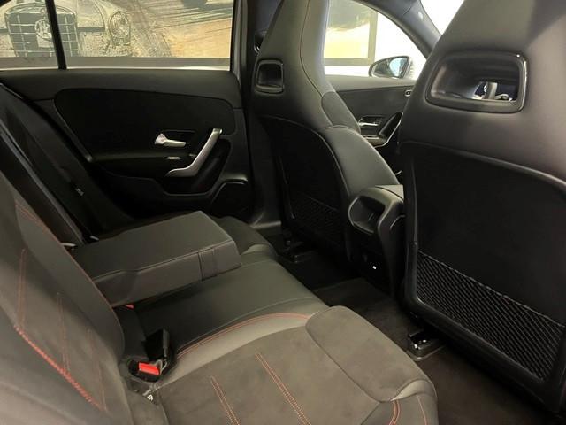 Mercedes-Benz A 250e AMG-Line Panorama Distronic Keyless Go