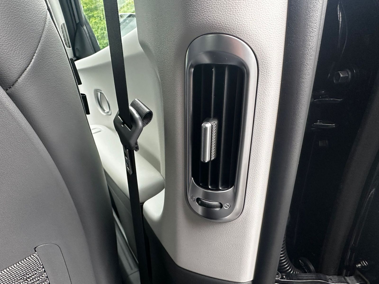 Fahrzeugabbildung Hyundai Ioniq 5 Techniq WERKSGAR NAVI+LED+SHZ+KAMERA+WP+