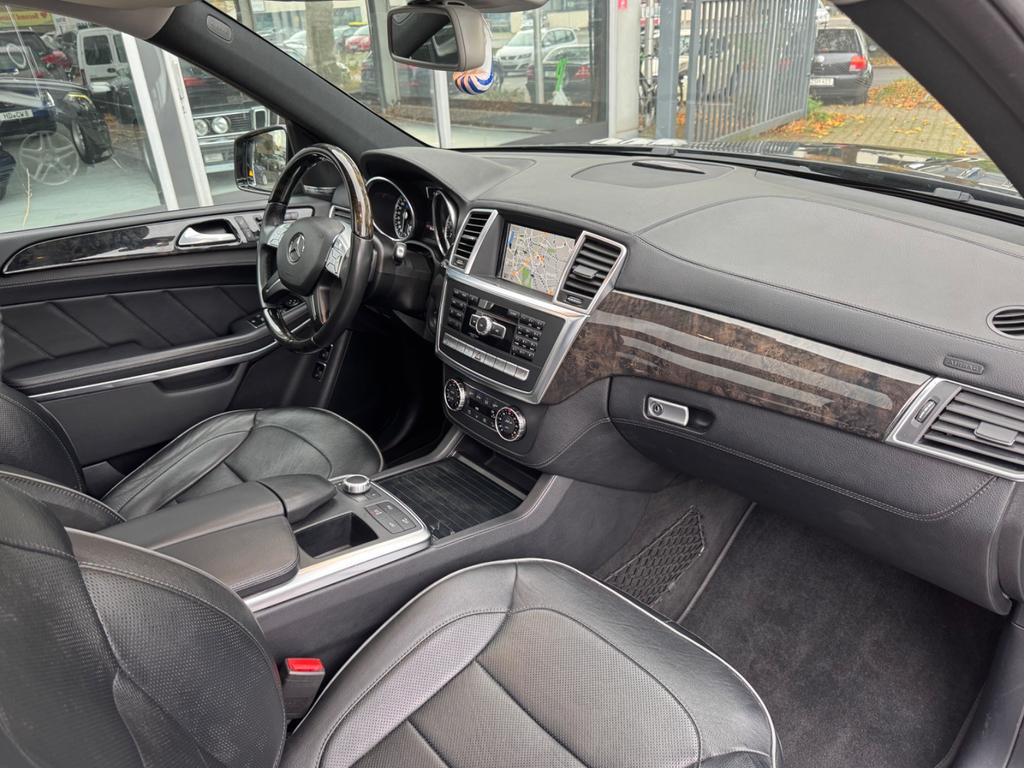 Mercedes-Benz GL 500