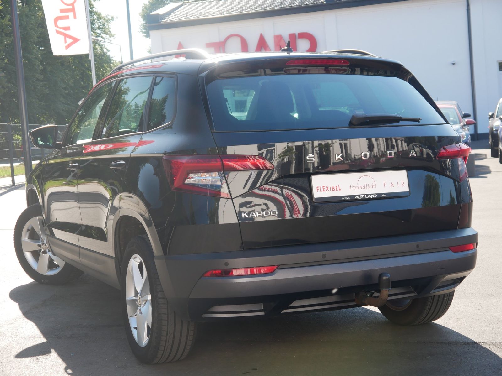 Skoda Karoq 1.5 Soundsystem AHK Tempomat Sitzheizung imagem 3