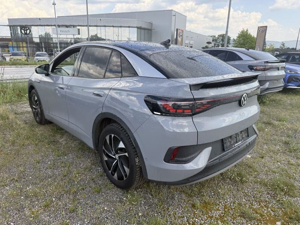 Volkswagen ID.5 Pro 128 kW 77KWH *SPORTSITZE* imagem 3