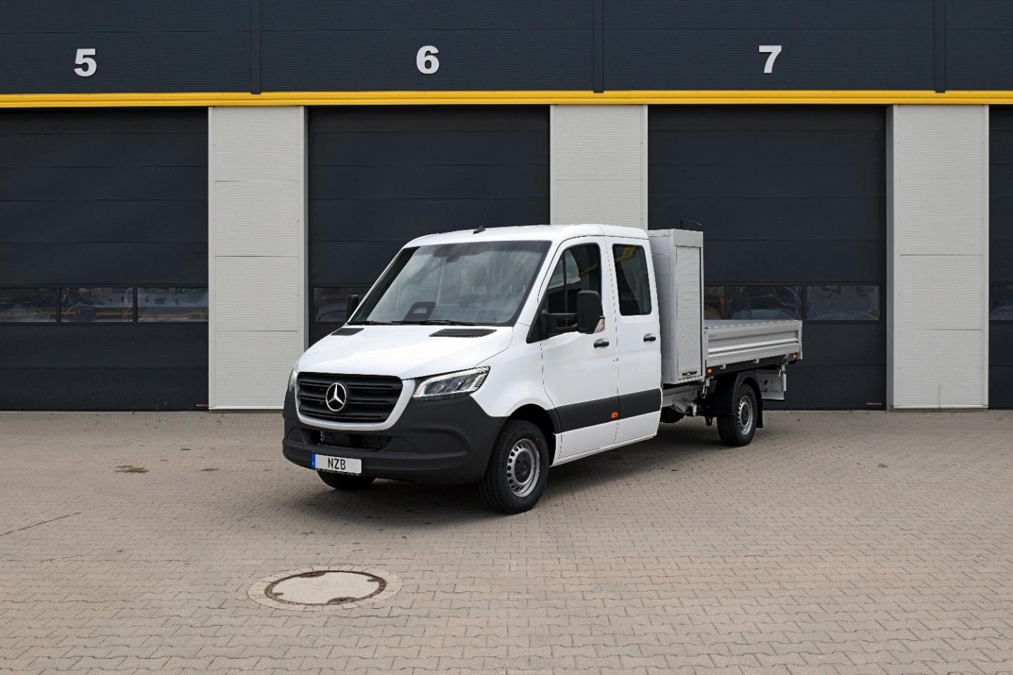 Mercedes-Benz Sprinter 319 CDI DOKA SOFORT * AHK/MBUX/LED