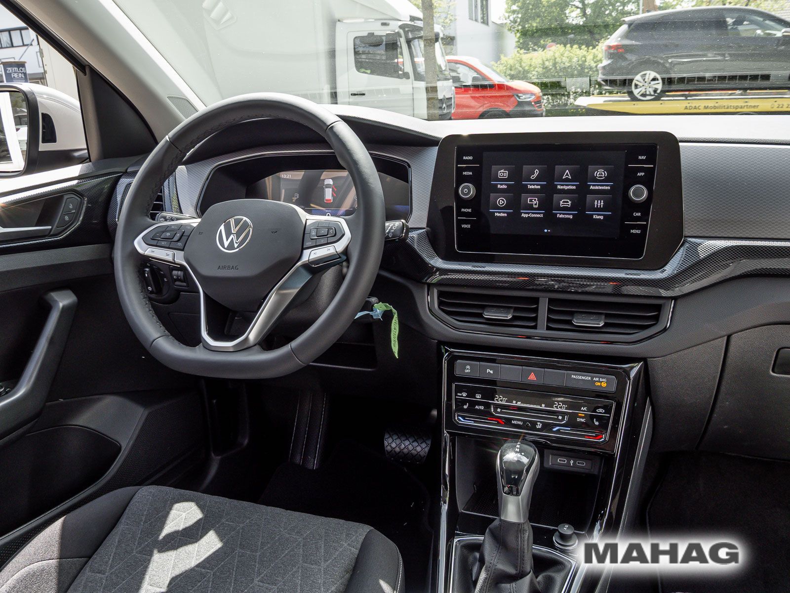 Volkswagen T-Cross - Bild 12