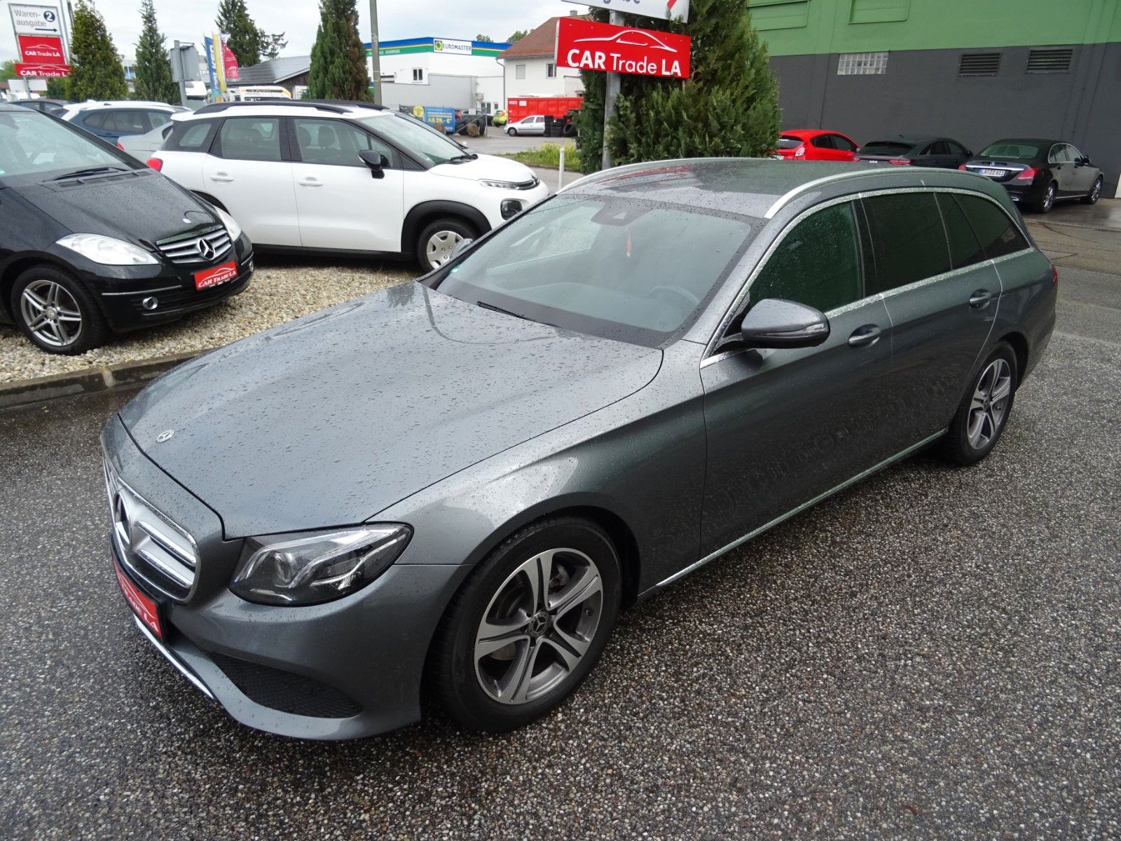 MERCEDES-BENZ E 220  T-Modell  220 d/ AVANGARDE