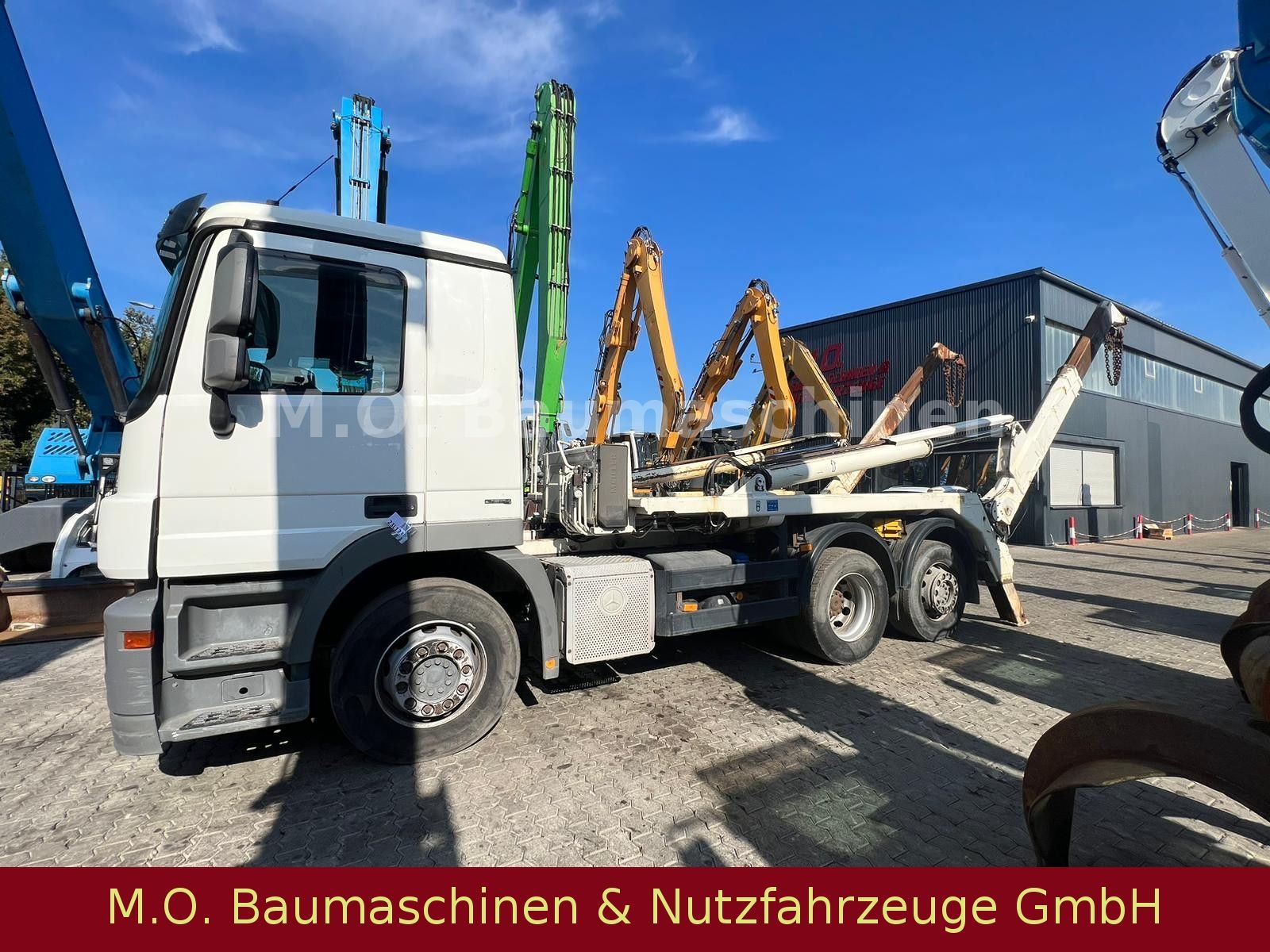 Fahrzeugabbildung Mercedes-Benz Actros 2541/ AC / Euro 5 /L+L Achse/Meiler AK 16