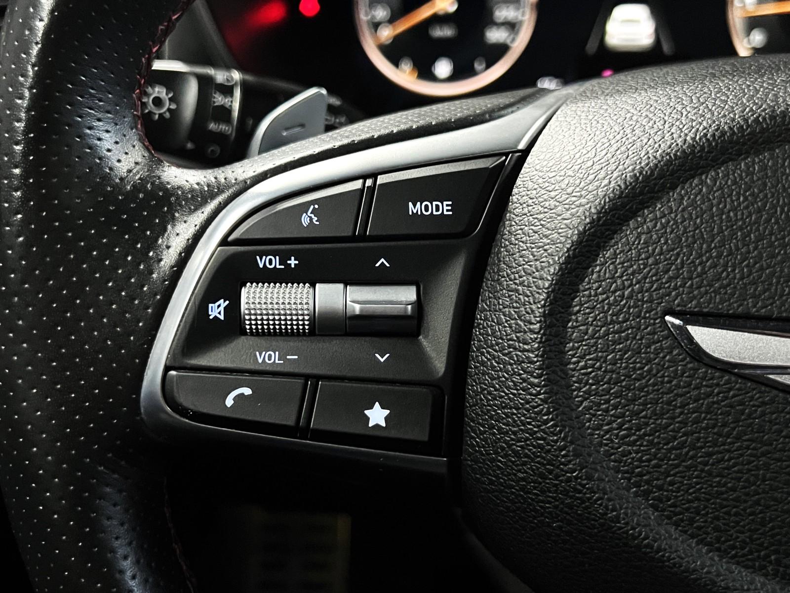 Genesis G70 2.0 T Plus Sport AUTOM PANO ACC CAR PLAY KA, миниатюра 24